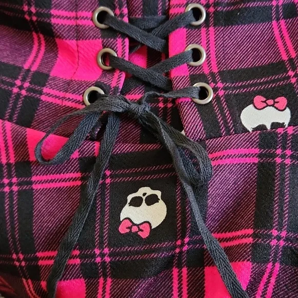 Hot Topic Monster High Uniform GothicSkull Skirt - Picture 4 of 8